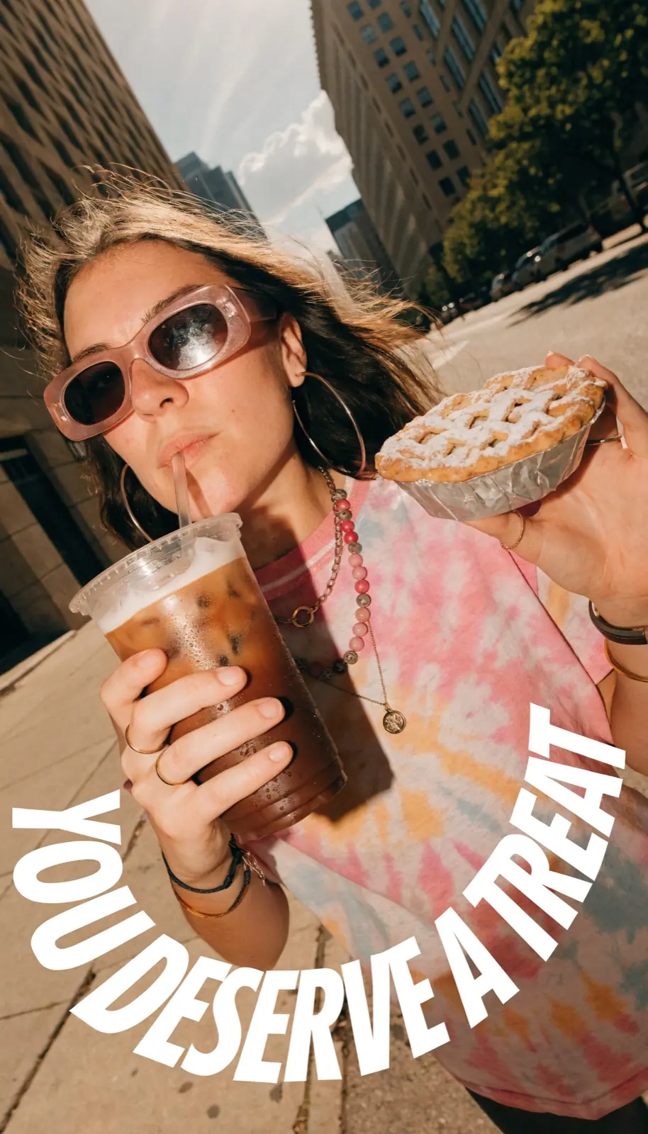Social frame voor Loop — you deserve a treat